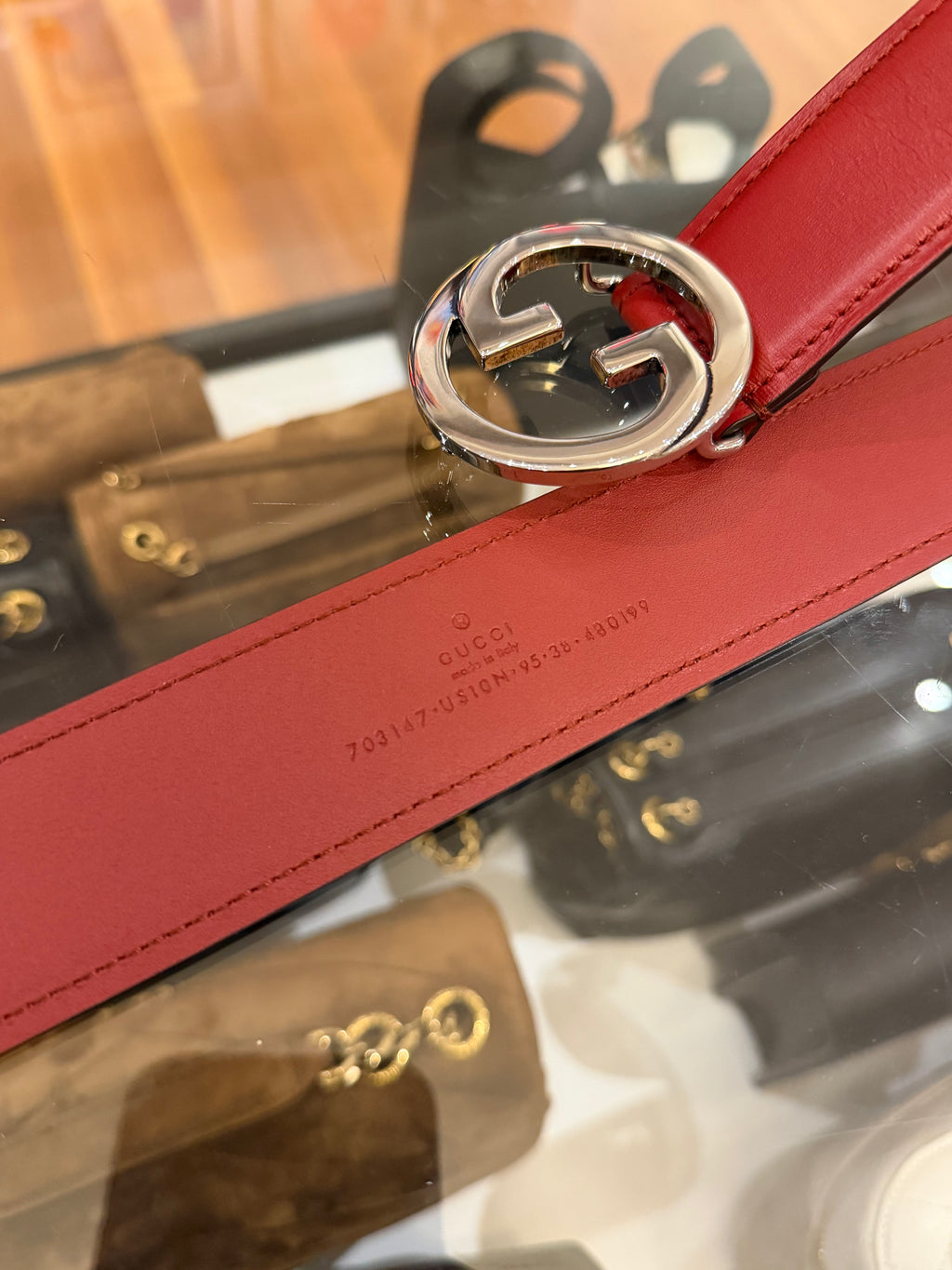 Gucci Interlocking G Logo Leather Belt
