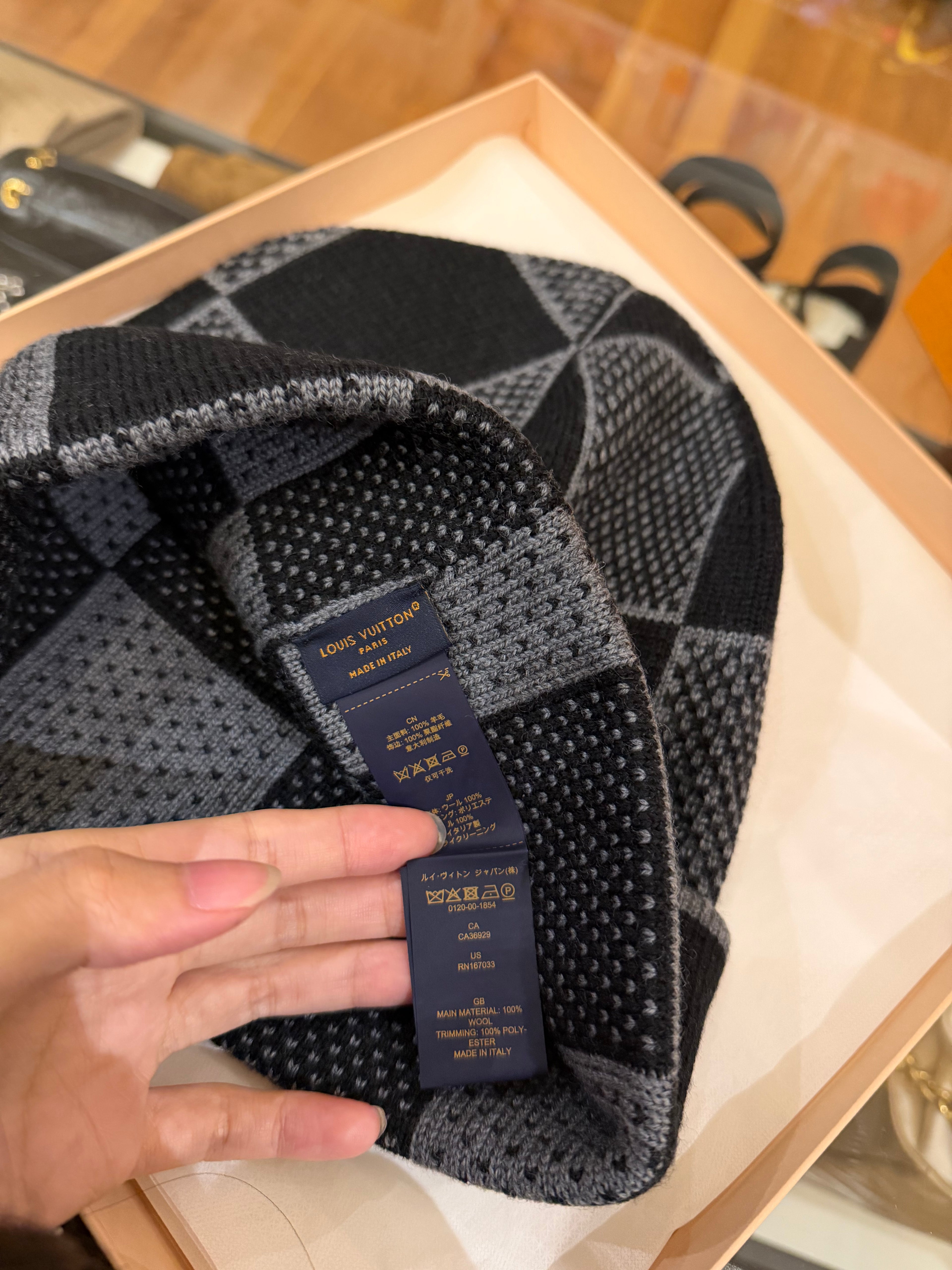 Louis Vuitton Damier Heritage SOO Beanie