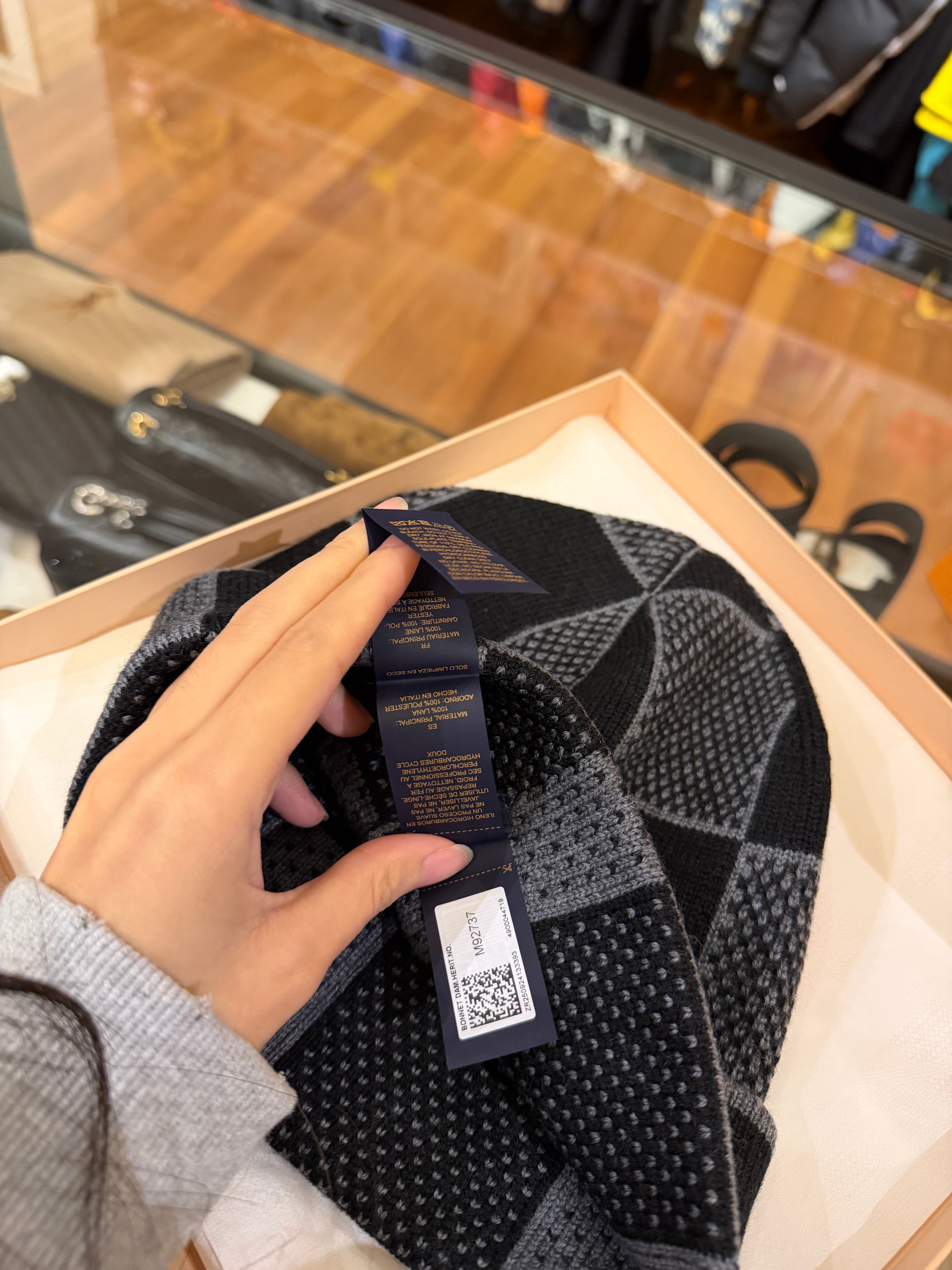 Louis Vuitton Damier Heritage SOO Beanie
