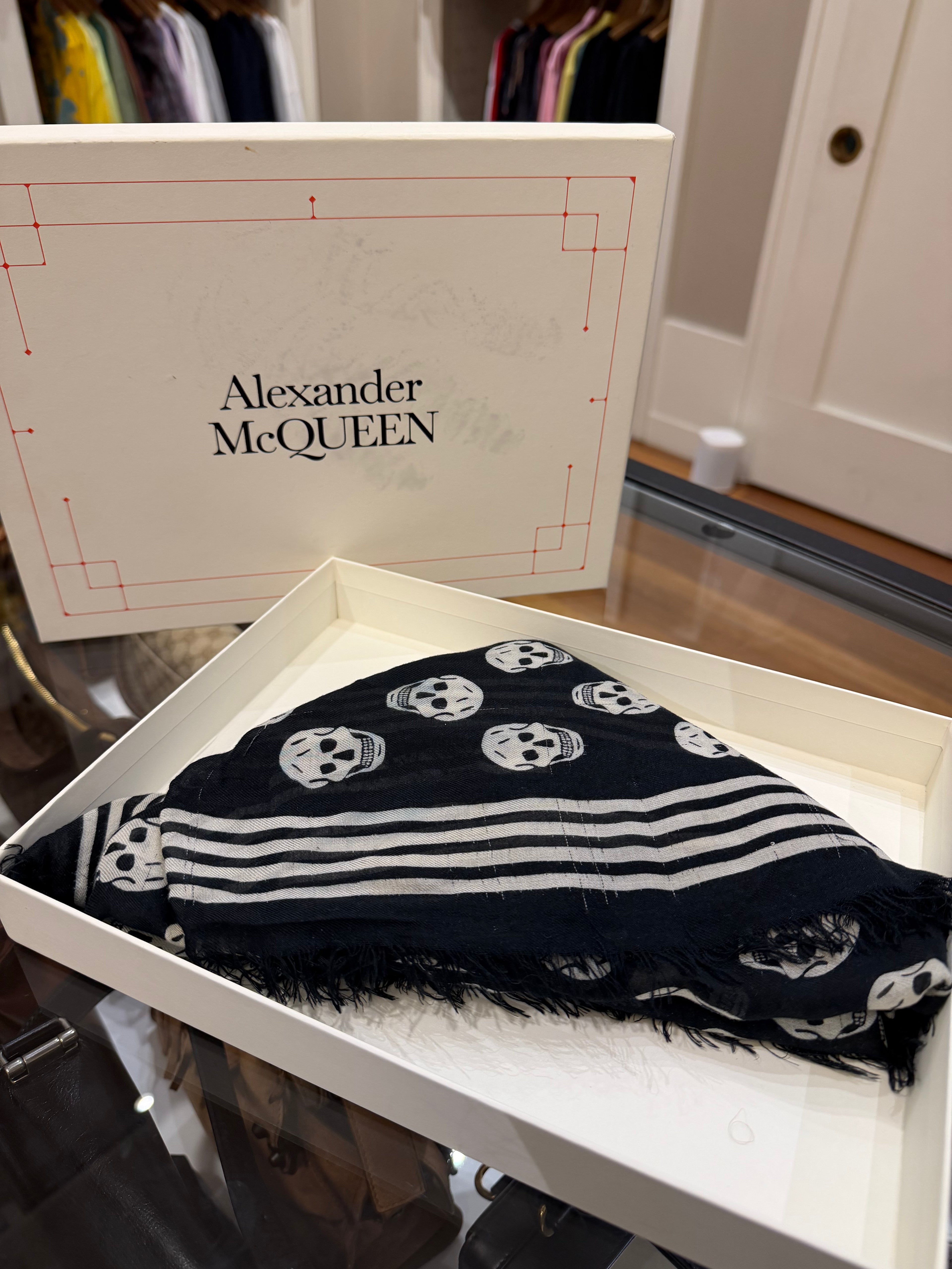 McQueen Classic Skull Wool Scarf