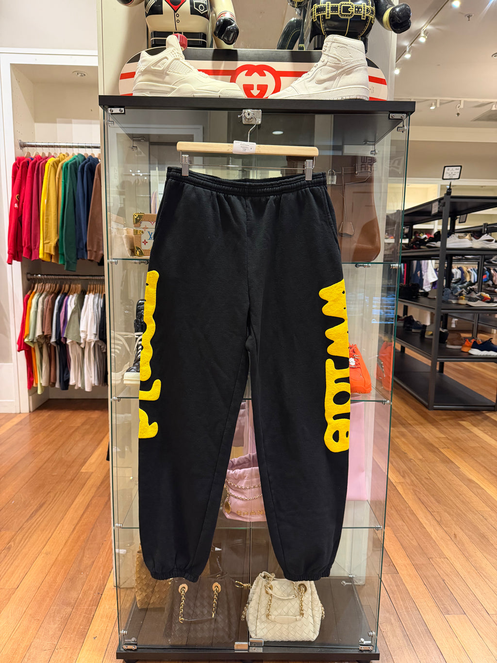 Sp5der Beluga Sweatpants-Black/Yellow