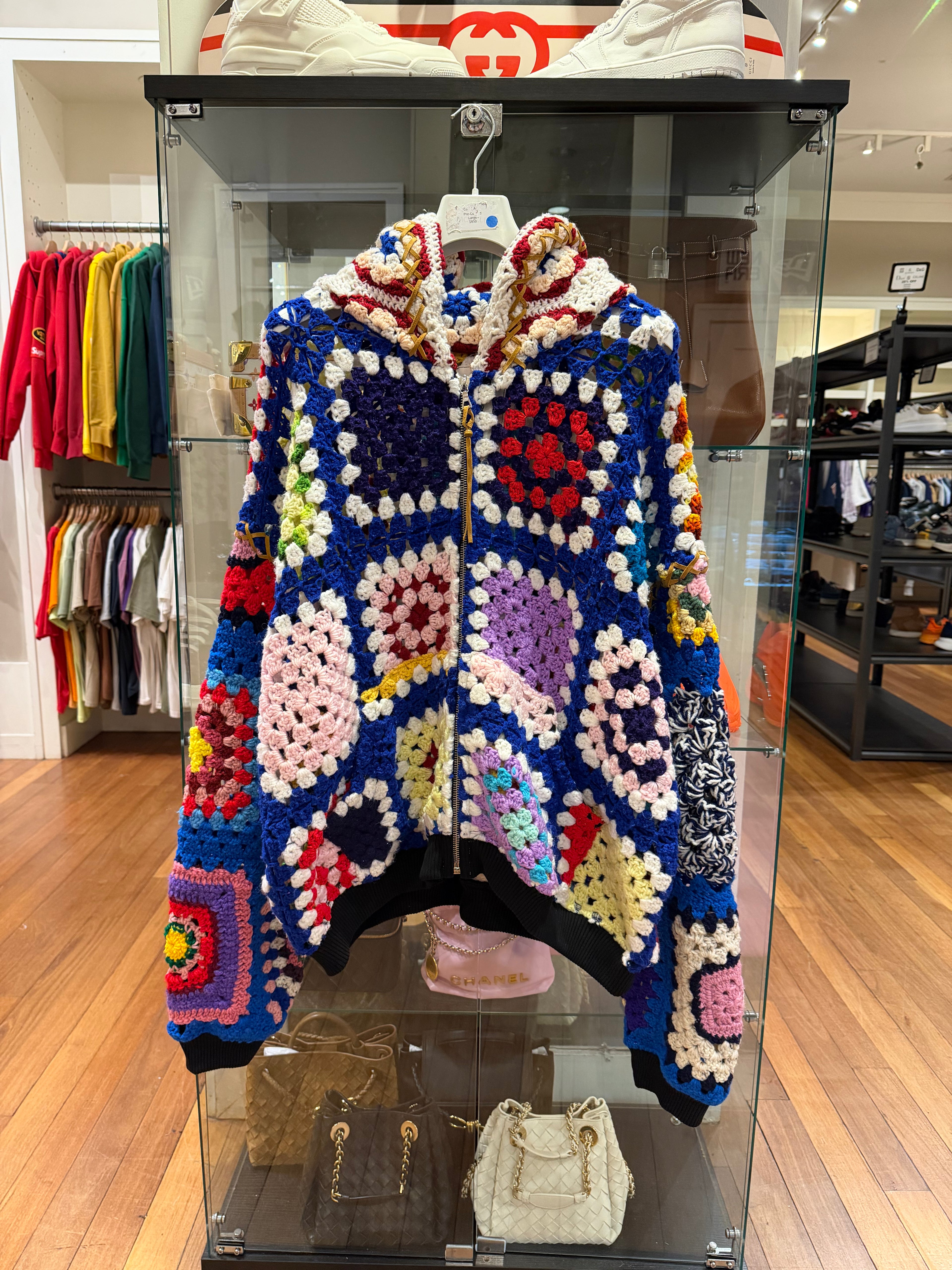 Coût De La Liberté "Lydia" Square Flower Crochet Hoodie