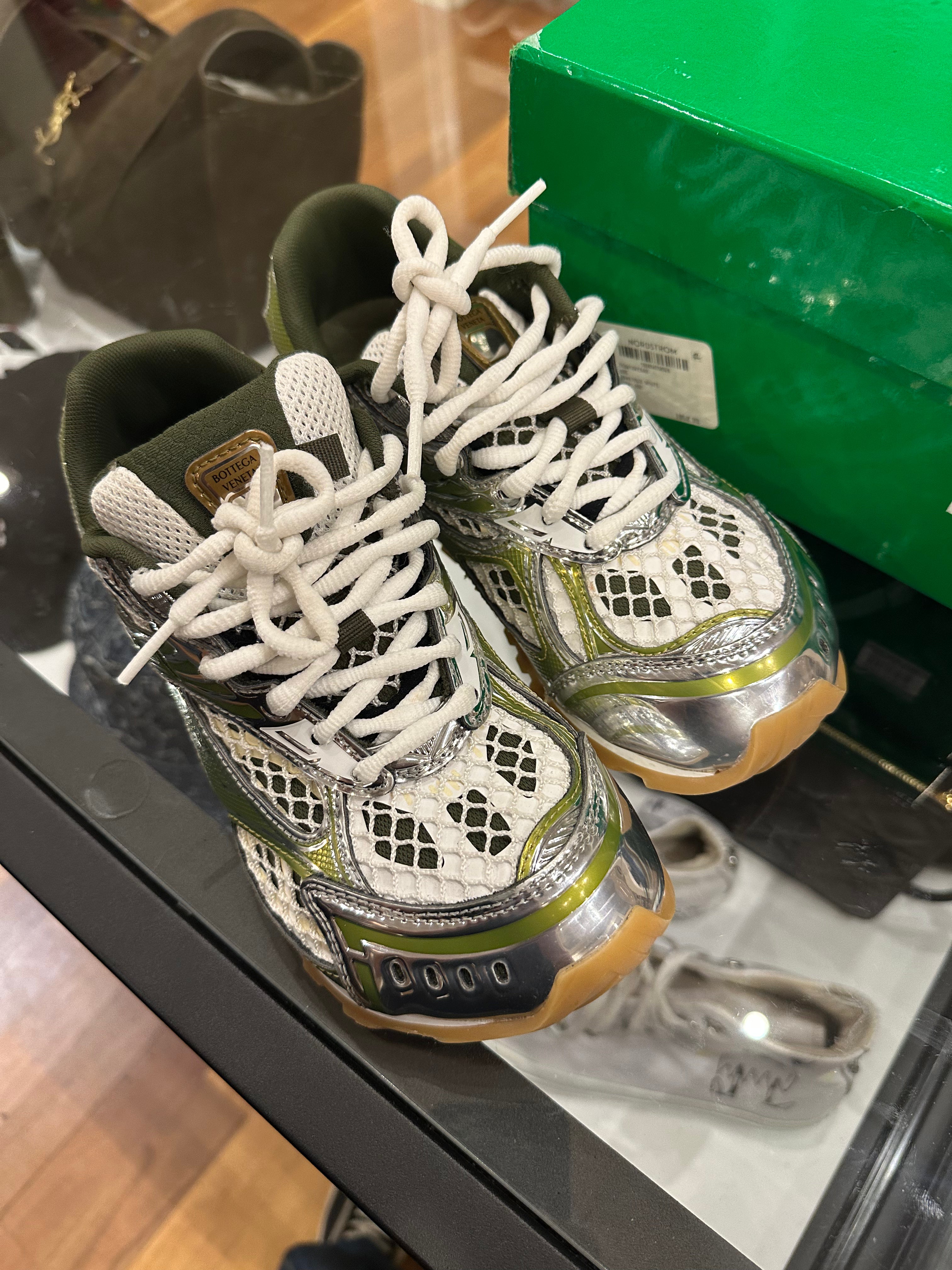 Bottega Veneta Orbit Sneaker - Olive