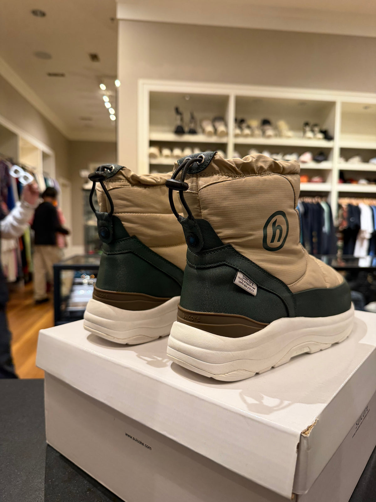 Hidden N.Y. x Suicoke BOWER- Evan Winter Boots - Beige Hidden N.Y.