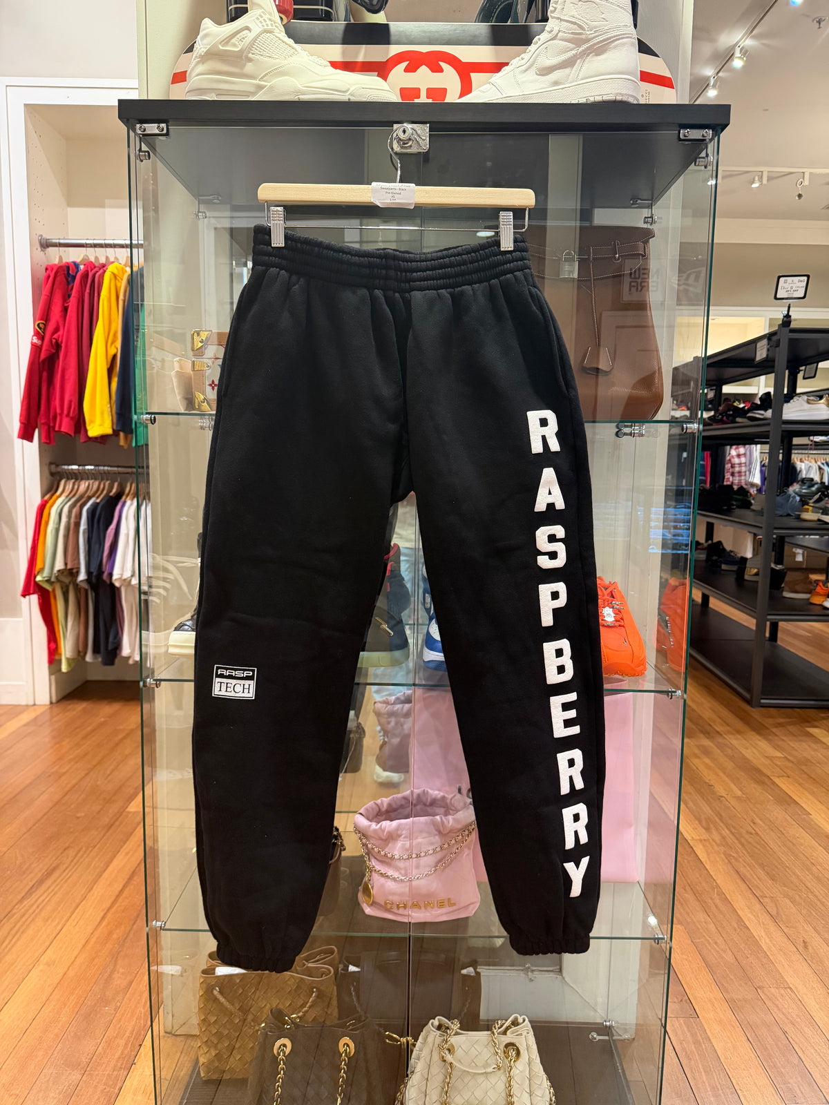 Raspberry Hills Puff Print Sweatpants - Black