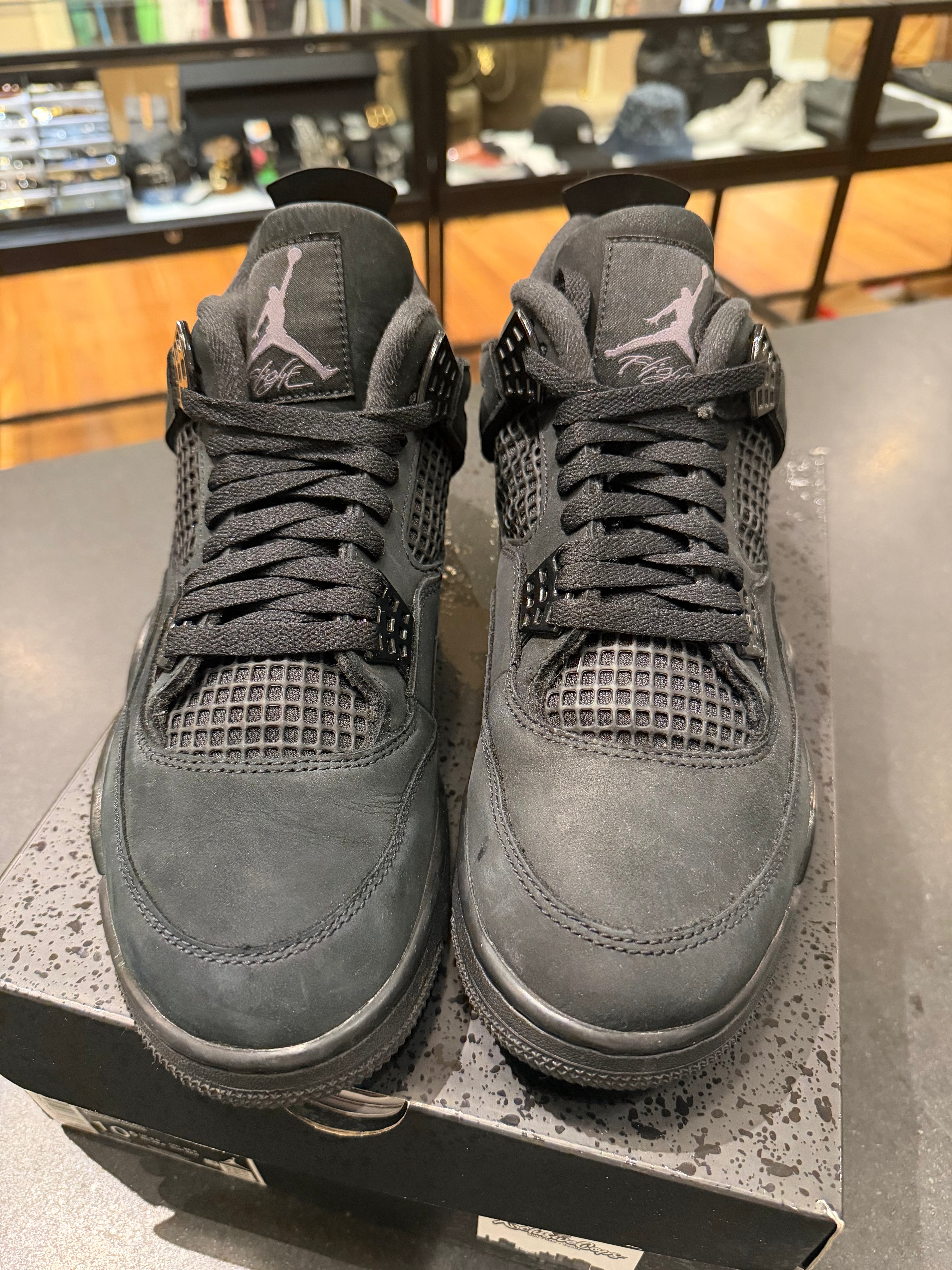 Jordan 4 Retro “Black Cat” (2025)