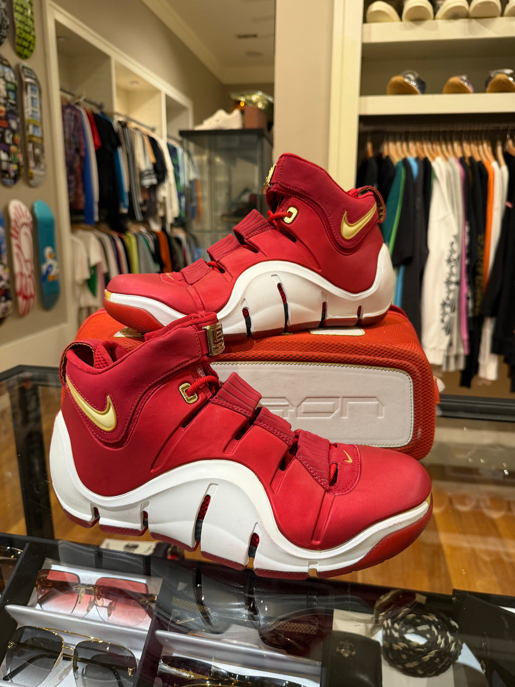 Nike Zoom LeBron 4 “China” (2006)