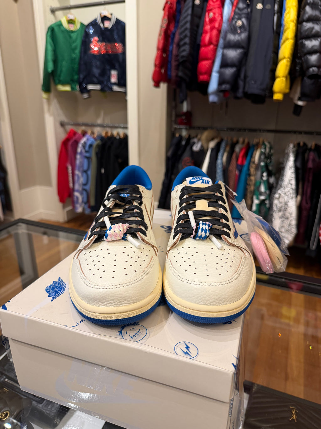 Jordan 1 Retro Low x Travis Scott Fragment  Sail