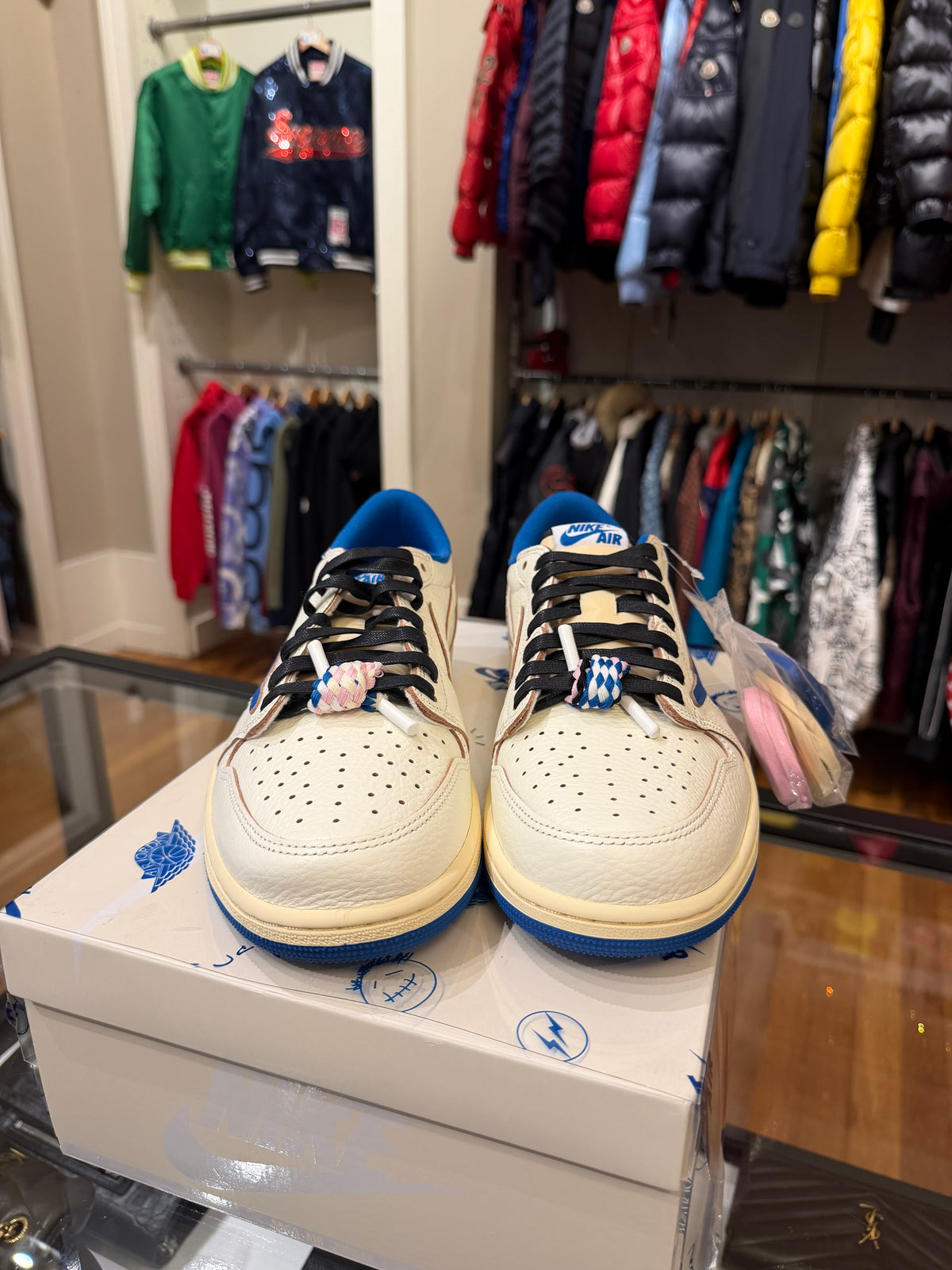 Jordan 1 Retro Low x Travis Scott Fragment  Sail