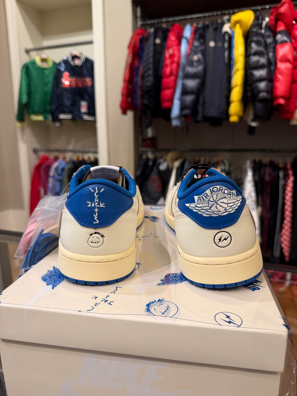 Jordan 1 Retro Low x Travis Scott Fragment  Sail