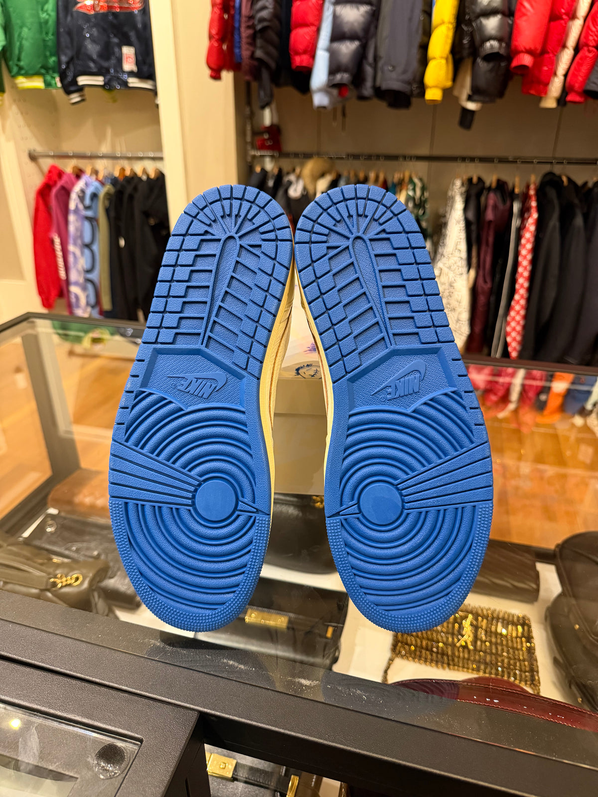 Jordan 1 Retro Low x Travis Scott Fragment  Sail