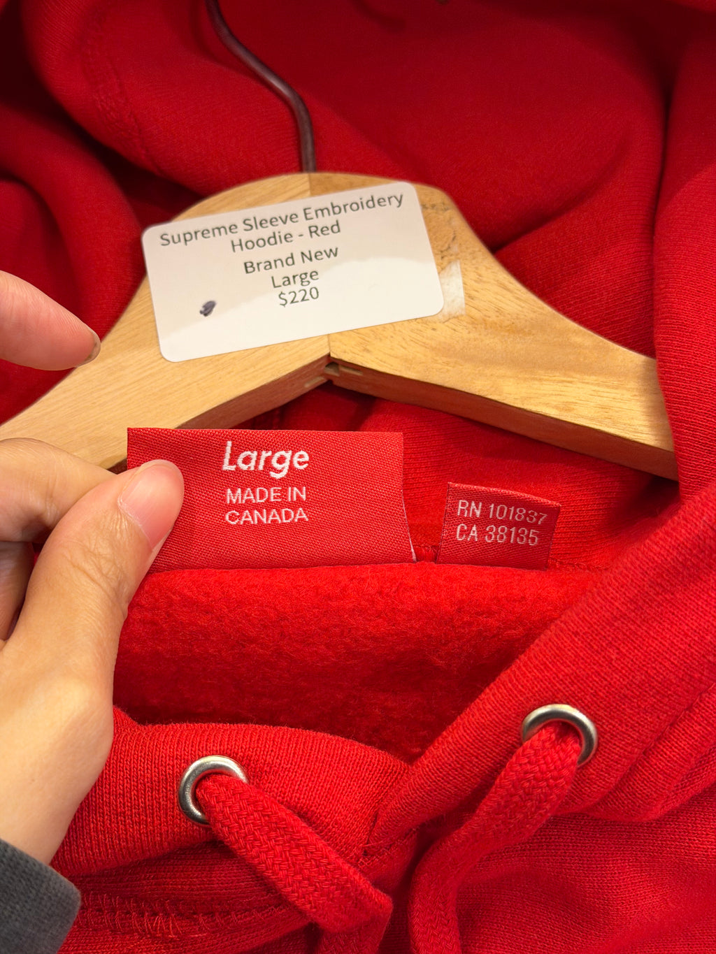 Supreme Sleeve Embroidery Hoodie - Red