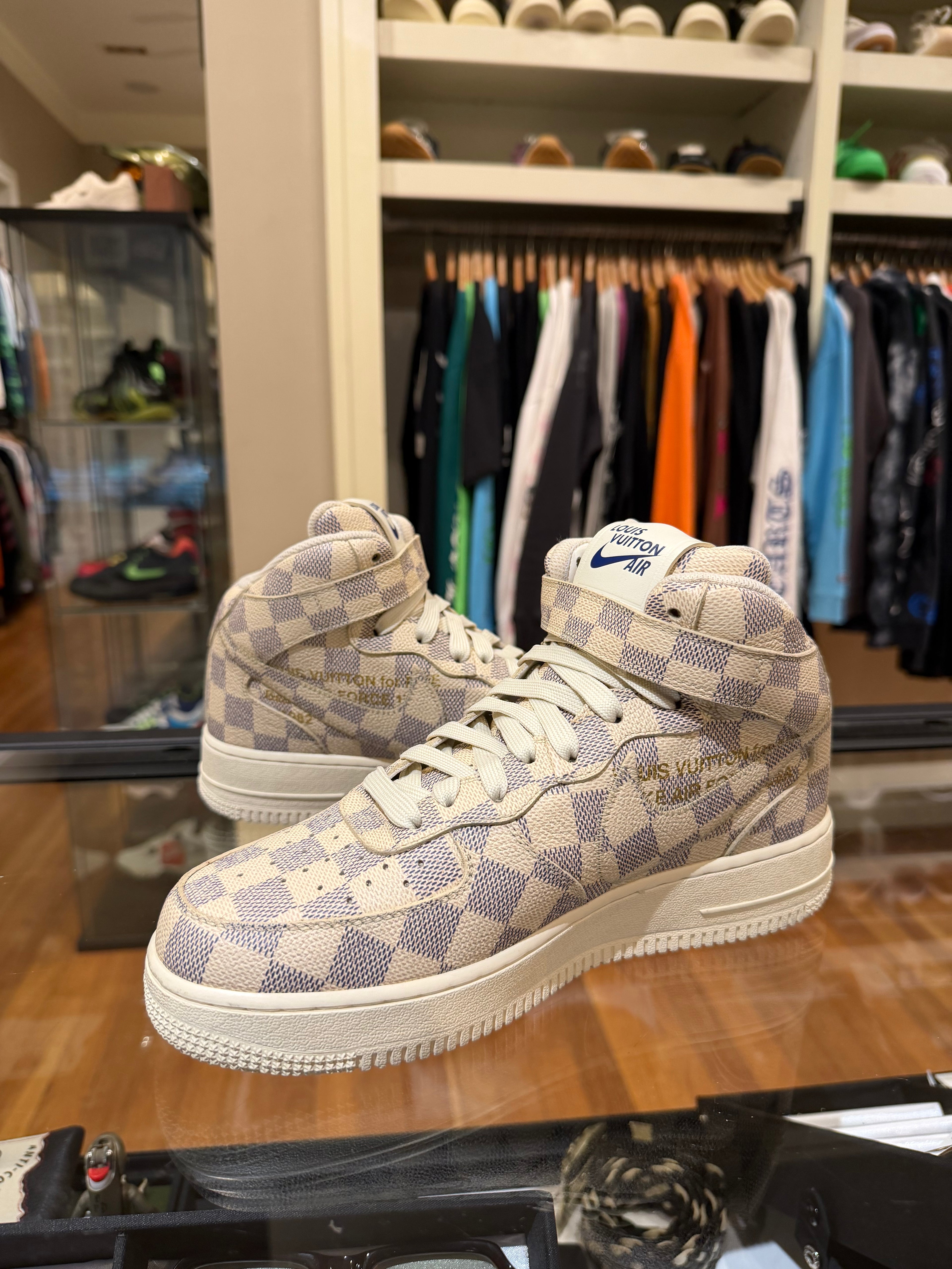 Louis Vuitton x Nike Air Force 1 Mid - Graffiti Damier