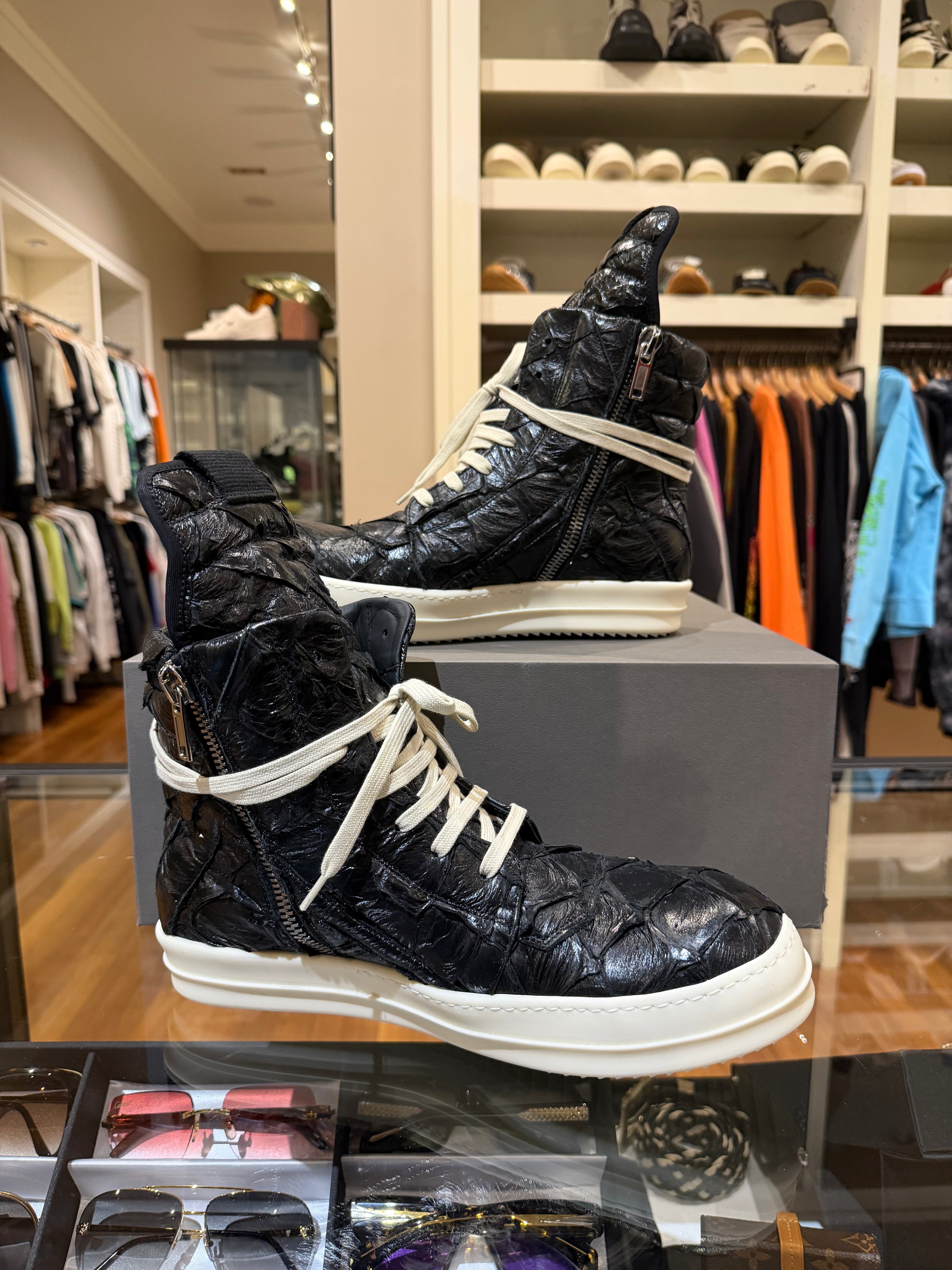 Rick Owens Pirarucu Skin GeoBasket Sneakers - Black/Milk