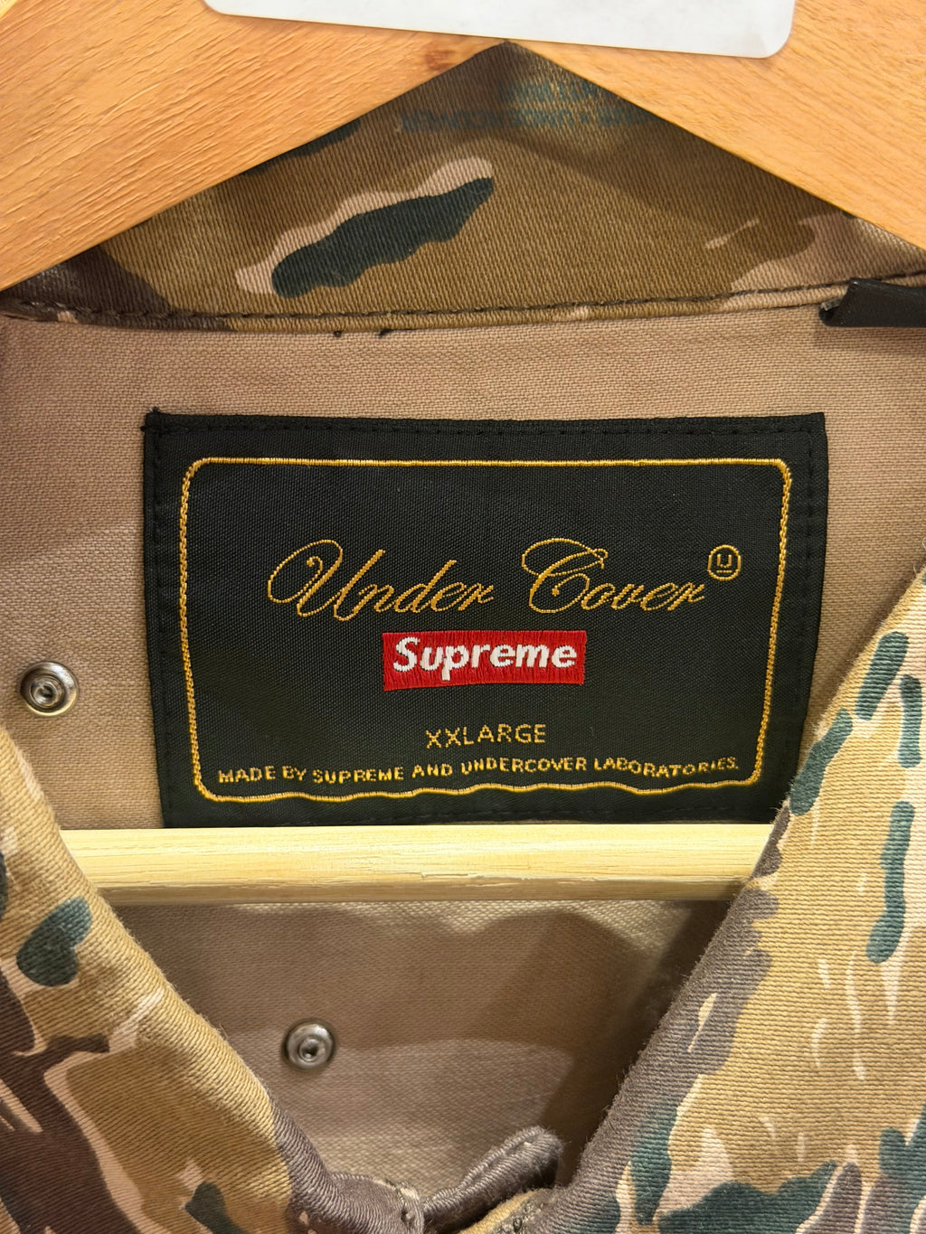 Supreme x UNDERCOVER SS23 Studded BDU Jacket - Camo/Red