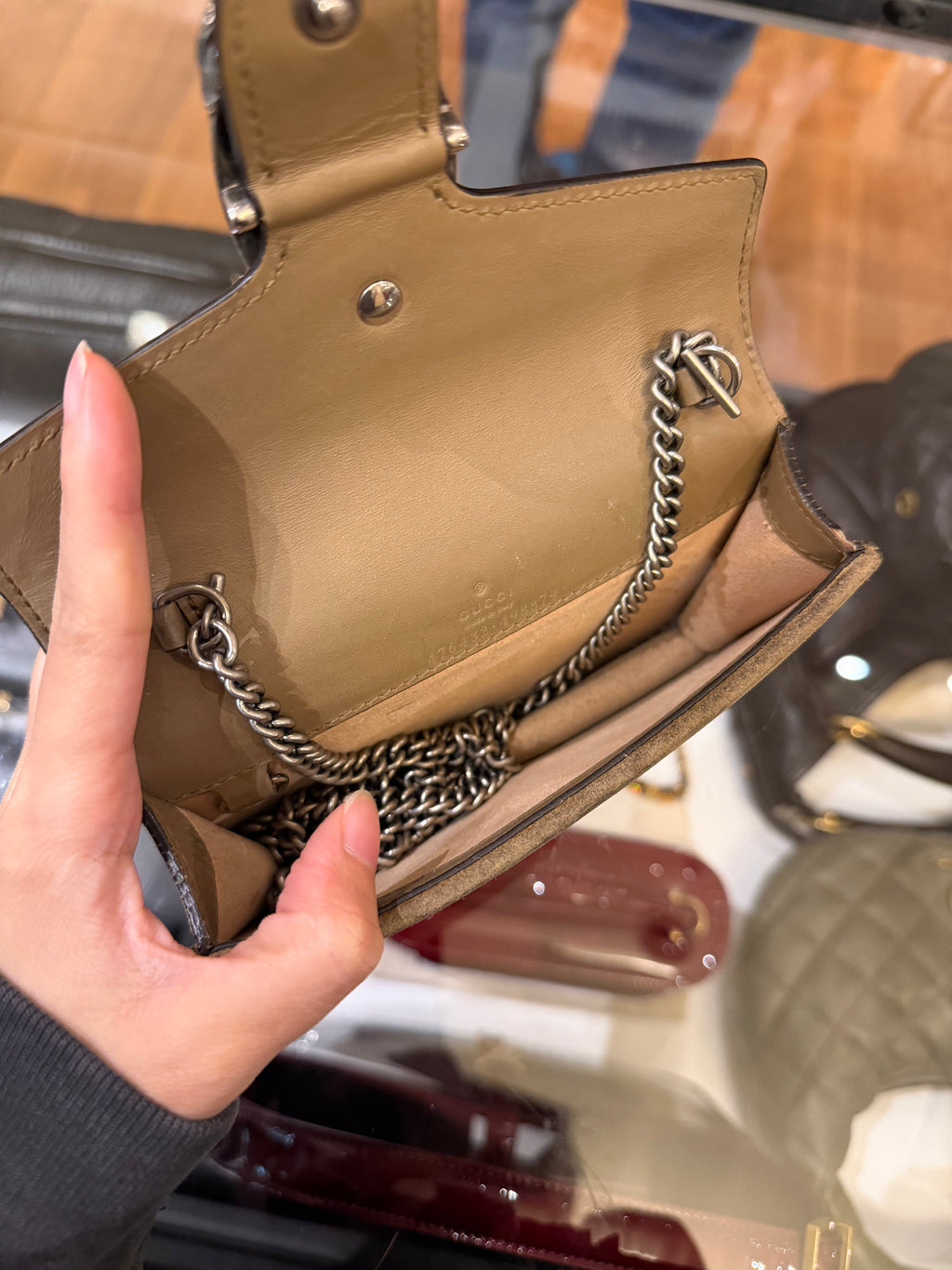 Gucci Dionysus GG Supreme Super Mini Bag