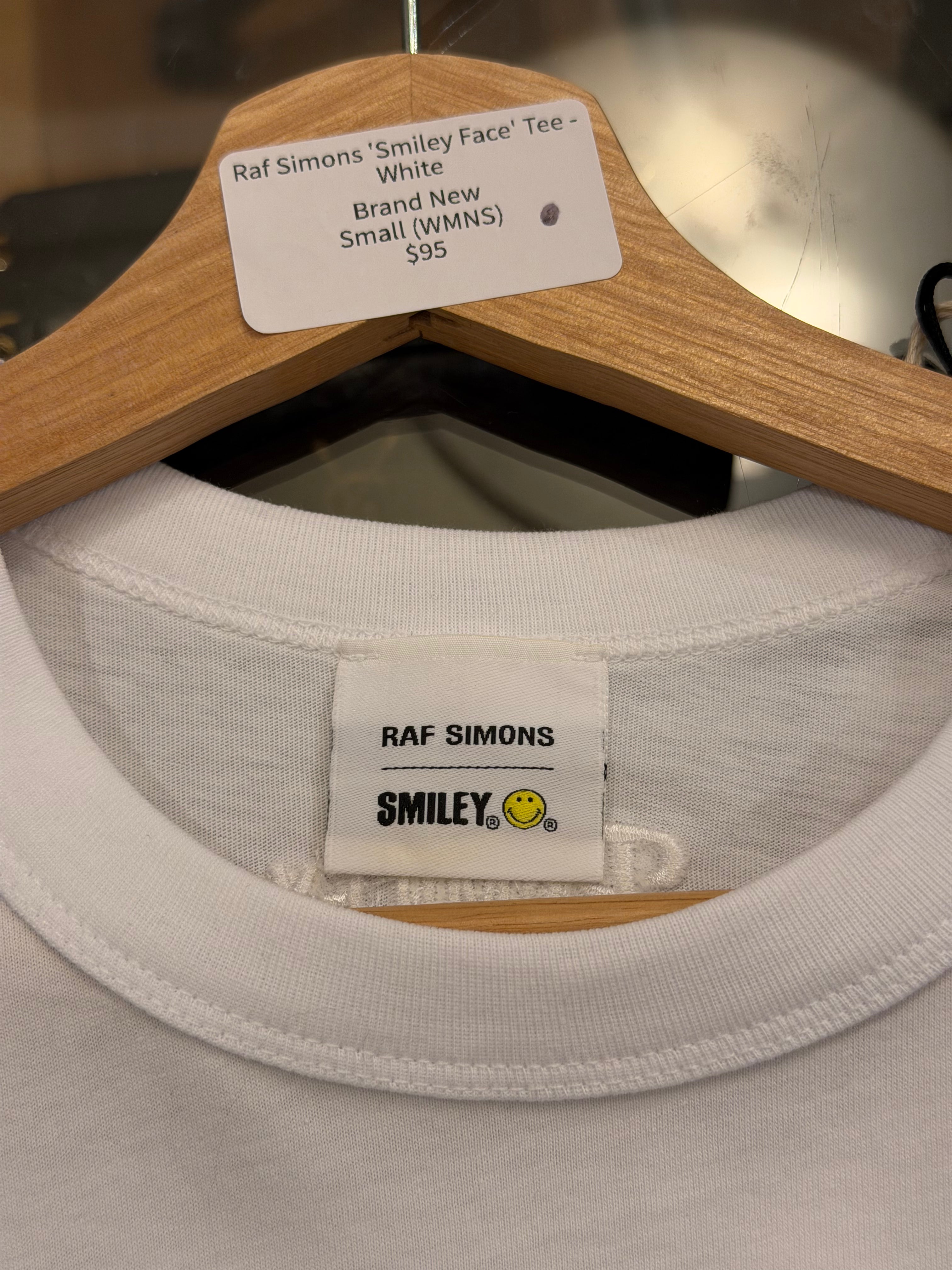 Raf Simons 'Smiley Face' Tee -White (WMNS)