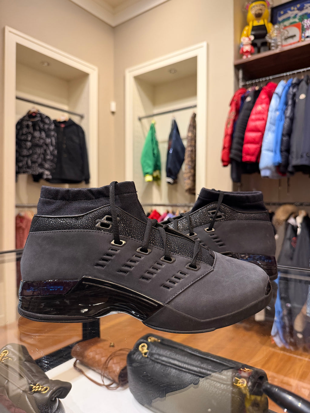 Air Jordan 17 Low ‘Black Pack’