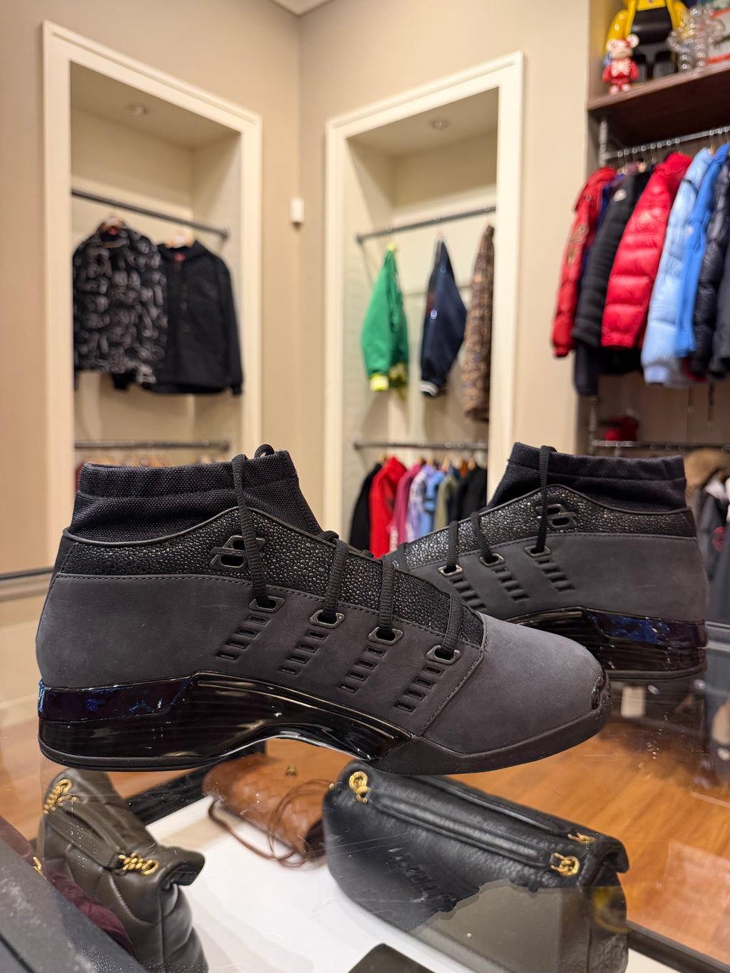 Air Jordan 17 Low ‘Black Pack’