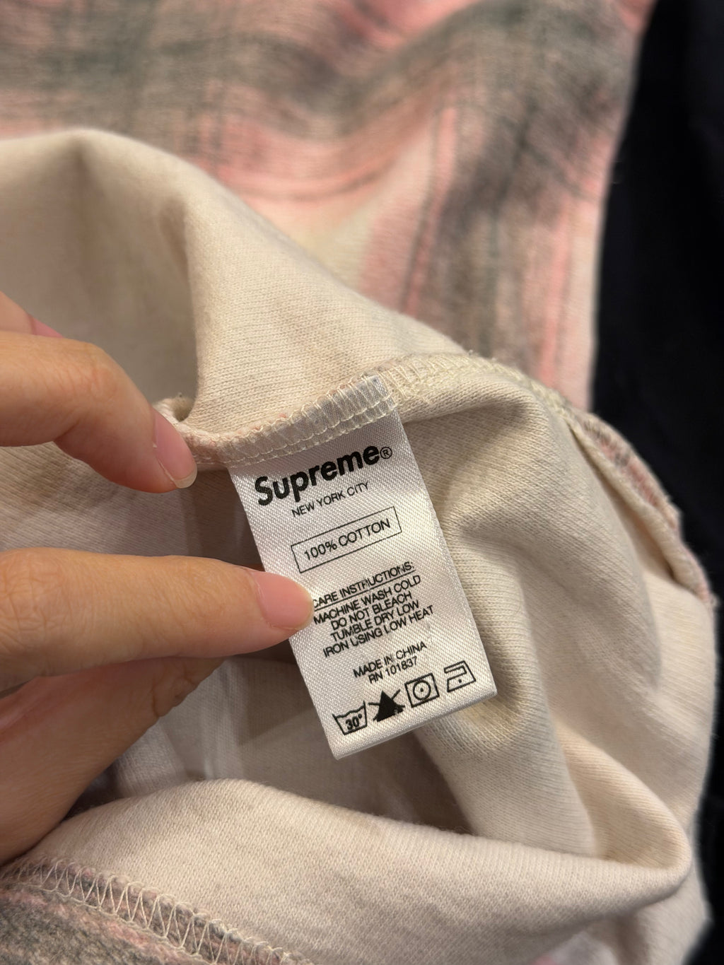 Supreme Shadow Plaid Hooded LS - Pink