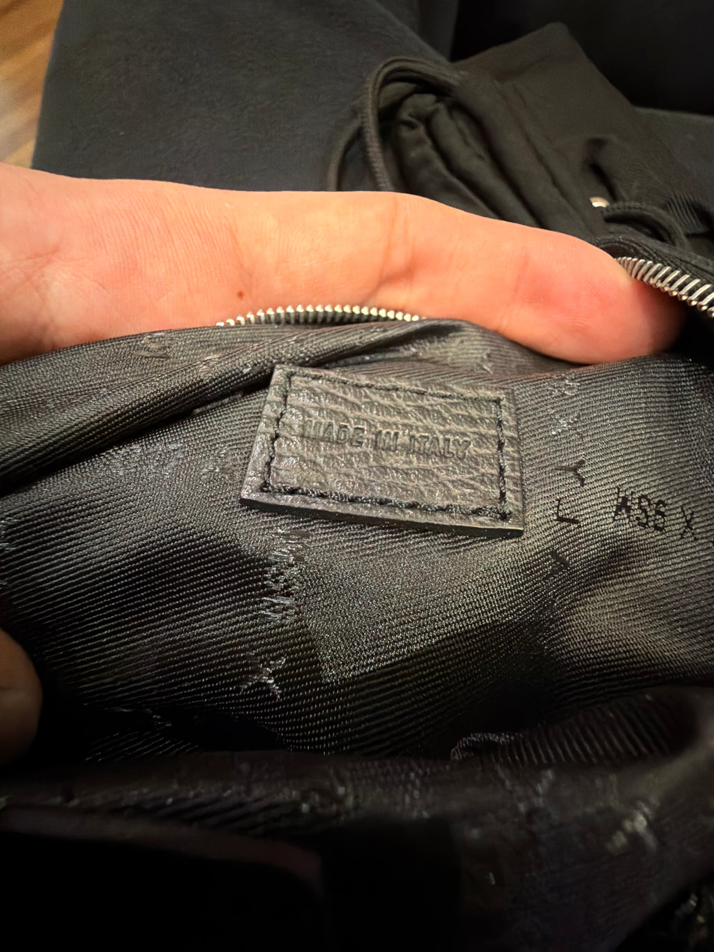 1017 Alyx 9SM Leather Crossbody Handwarmer